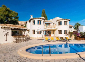 VILLA PIA ideal para familias en Moraira